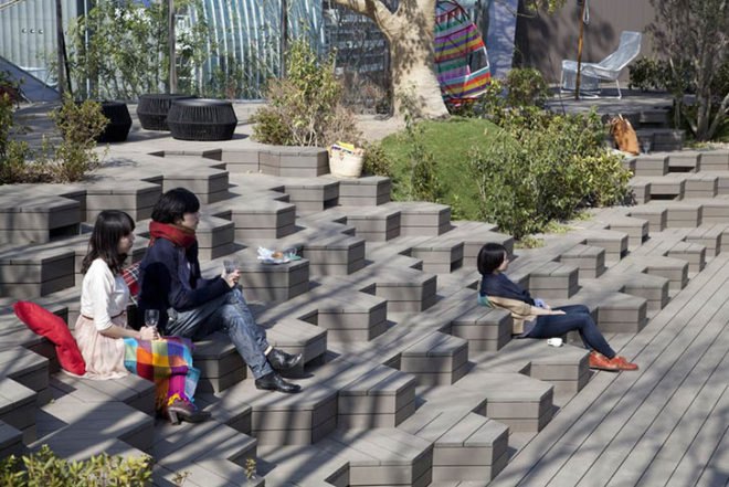 Hiroshi Nakamura & NAP Co. Ltd, NAP Architects, green roof garden, Tokyu Plaza Omotesando , Tokyo, shopping area, multifunctional steps, community table