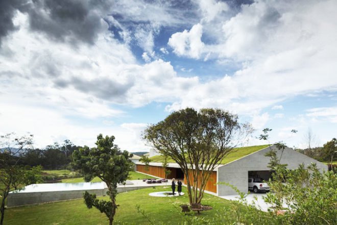 Studio MK27, Brazil, brises soleil, crossed ventilation, green roof, São Paulo, Architecture, green roof, Daylighting, energy efficiency,