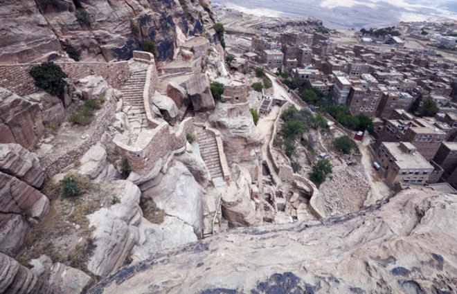 green design, eco design, sustainable design, Thula Fort, Thula, Yemen, Aga Khan Award for Architecture, Social Fund for Development, ancient preservation, Abdullah Al-Hadrami