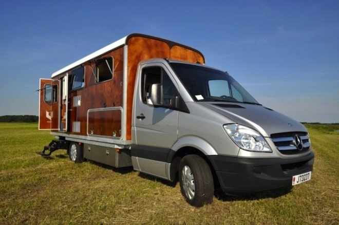 Tonke, Fieldsleeper, tiny living, tiny homes, on the road, sustainable design, green design, eco-design, The Netherlands, tiny living, storage, camper van,