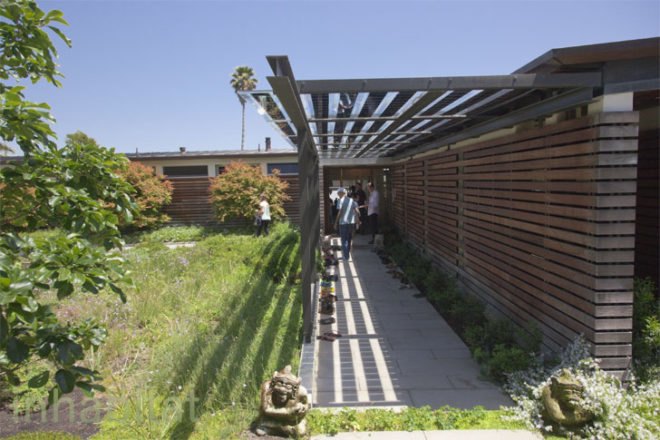 Andrea Ponsi, House on the Bay, Tiburon, San Francisco, net-zero house, solar power