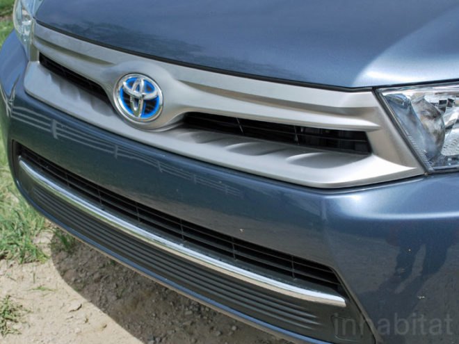 Toyota Highlander Hybrid, Toyota, Toyota Highlander, hybrid car, green car, green transportation, test drive, Laura Cowan, Laura K. Cowan