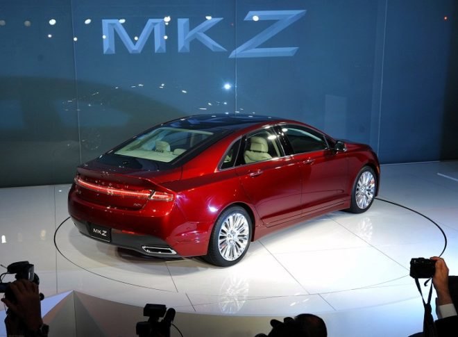 Ford, Lincoln, Lincoln MKZ, Ford hybrid, Lincoln hybrid, electric car, Lincoln electric car, green car, car review, green car, electric motor, New York, hybrid