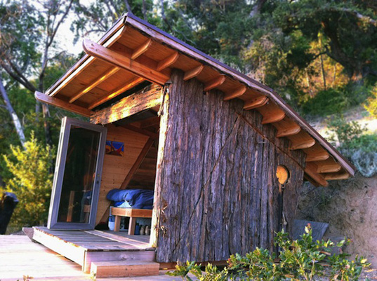 Hawk House Alex Wyndham, Alex Wyndham, tiny houses, small timber houses, off the grid houses, California cabana, timber house Big Sur, Big Sur