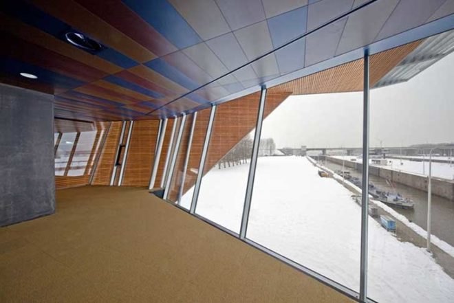 DP6's, Spiky, Cool Control Building Volkerak Locks, recycled materials, green roof, energy efficient, heat pump, the Netherlands, Dutch design, architecture, water