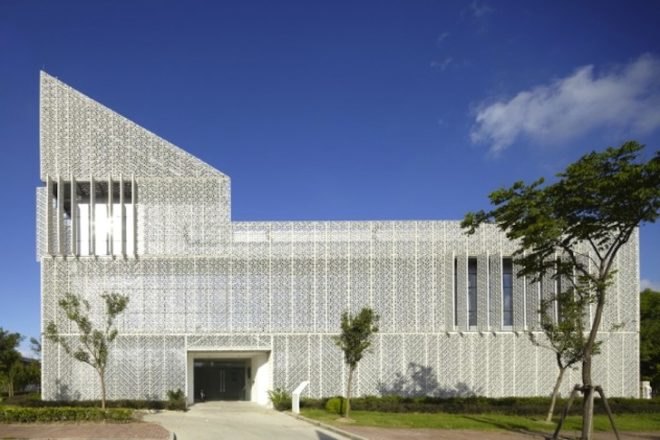 Green Energy Lab, Archea, Shanghai, China, Minhang Campus, Jiao Tung University, Italian Ministry of Environment, solar power, clean tech, double skin, natural cooling, skylight, rooftop photovoltaic