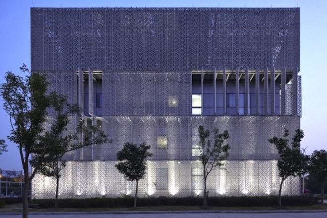 Green Energy Lab, Archea, Shanghai, China, Minhang Campus, Jiao Tung University, Italian Ministry of Environment, solar power, clean tech, double skin, natural cooling, skylight, rooftop photovoltaic