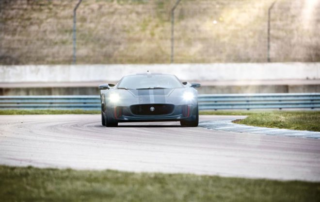 Jaguar, Jaguar C-X75, Jaguar hybrid, Jaguar plug-in hybrid, Jaguar sports car, Jaguar hybrid sports car, plug-in hybrid, electric car, green car, green sports car, electric motor