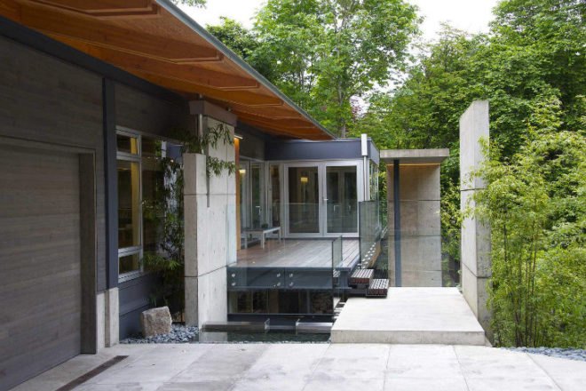 Southlands Residence, DIALOG, vancouver, environmentally sensitive home, eco home, daylighting,