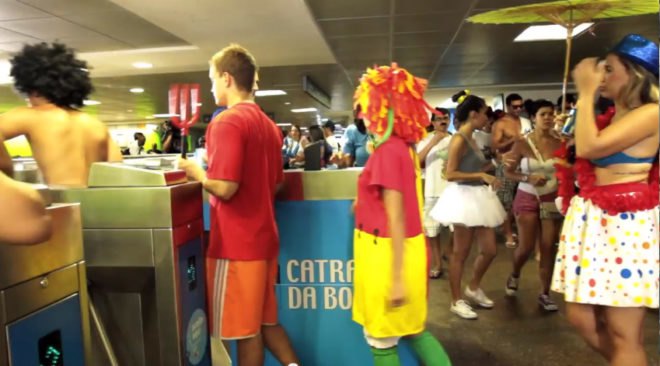 Rio de Janeiro, beer turnstyle, recycling, safety, AlmapBBDO, AmBev, Antarctica, beer, event, marketing, public transit