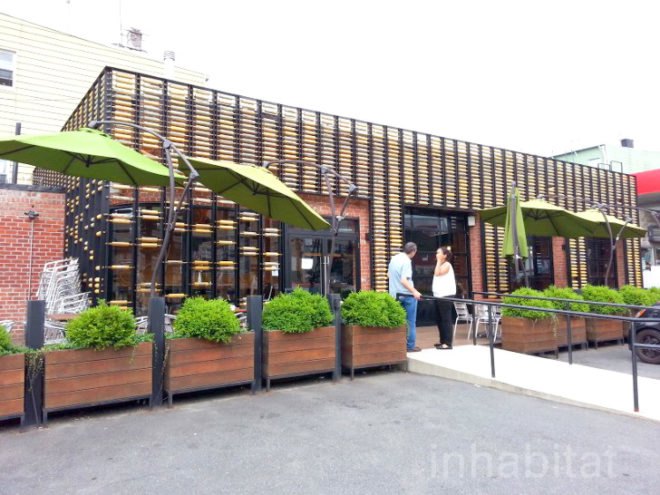 Breadbox Cafe, bread box cafe, breadbox, breadbox lic, long island city cafe, long island city bakery, long island city, renovated garage cafe, rolling pin cafe, rolling pins, green design, eco design, green nyc, sustainable design, queens cafes