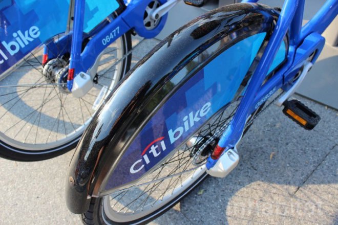 citi bike, nyc citi bike, citi bike station, citibike, nyc bike share, bike share, bike share system, citi bike spin class, spin class, spin class nyc, citi bike exercise, citi bike free exercise, biking nyc, nyc bike, green transportation nyc