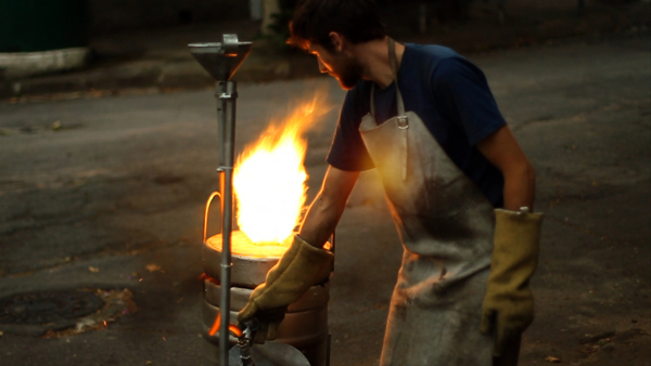 can city, studio swine, Azusa Murakami, Alexander Groves, Catadores, recycled aluminum furniture, São Paulo