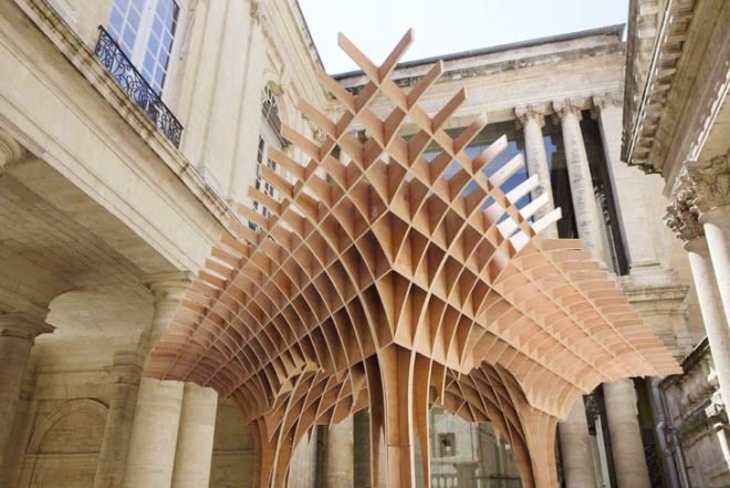 Festival des Architectures Vives FAV, Montpellier Pavilion, Robin Juzon pavilion, Montpellier, wood pavilion, architecture festival France, France, FAV 2013, info-desk design, CCIT Montpellier, David Hamerman, pavilion design