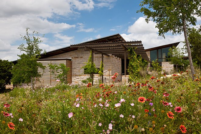 green design, eco design, sustainable design, Karla Greer, Lake Flato Architects, LEEd Platinum home, Leon Springs Texas, rainwater catchment system