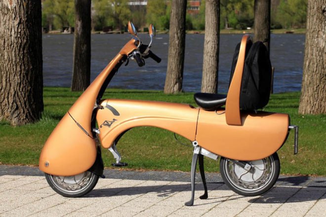 MOVEO collapsible vehicle, MOVEO scooter, foldable scooter, JumpStartCity campaign, crowdfunding campaign, green transportation, green vehicles, electric scooters, electric bikes, green design, lightweight scooter, LED lights