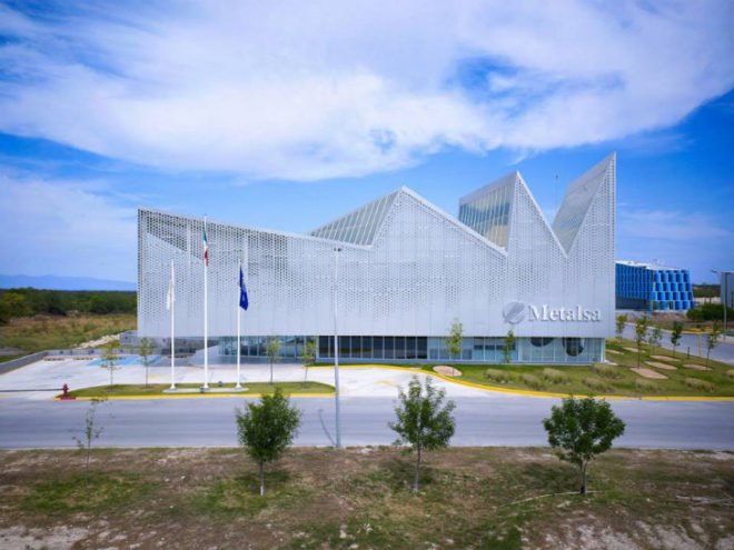 Metalsa SA, Brooks Scarpa, industrial building, daylighting, monterrey, mexico, saw-toothed, eco factory,