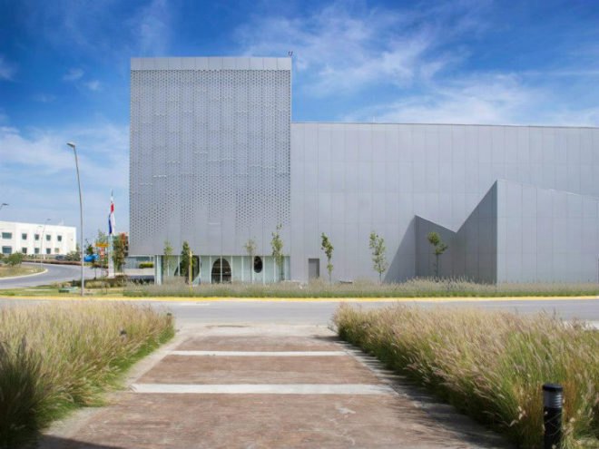 Metalsa SA, Brooks Scarpa, industrial building, daylighting, monterrey, mexico, saw-toothed, eco factory,