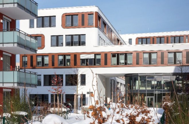 green design, eco design, sustainable design, greenest office building in the world, NuOffice, LEEd Plastinum office, green roof, solar roof, passive heating, Fraunhofer Institute for Building Physics
