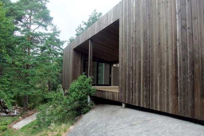 Reiulf Ramstad Arkitekter AS, Wood, Square House, norway, pine tree, trees growing inside, patio, forest, Architecture, Botanical, Daylighting