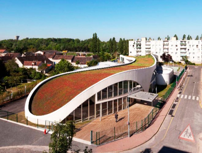 Richard + Schoeller, green roof, École Jean-Moulin, France, natural light, Architecture, Daylighting, green roof