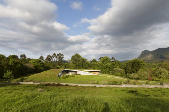 CAEaCLAVELES, hotel, green roof, eco travel, spain, Longo Roldan Arquitectos