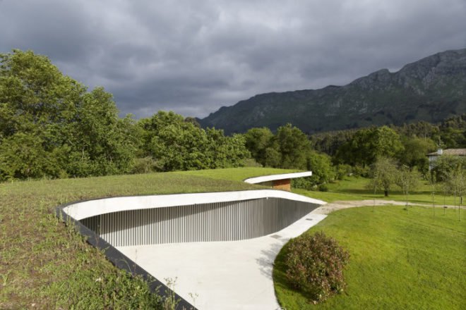 CAEaCLAVELES, hotel, green roof, eco travel, spain, Longo Roldan Arquitectos