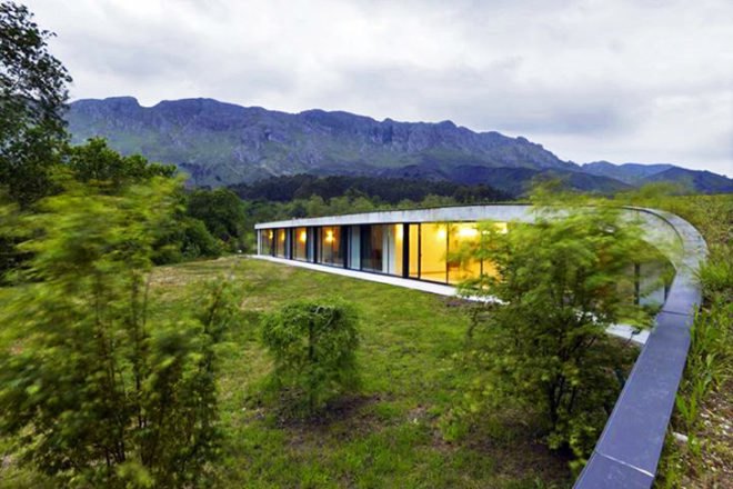 CAEaCLAVELES, hotel, green roof, eco travel, spain, Longo Roldan Arquitectos