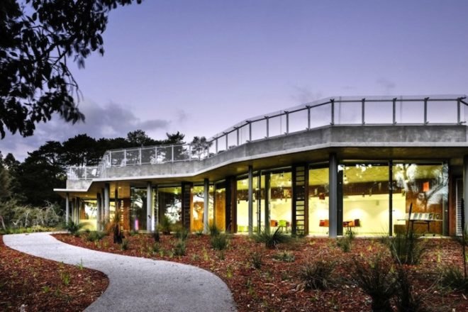 King's Park, Perth, sustainability center, Botanic and Garden's Authority, Australia, green roof, solar power, double glazing, LED lighting, green design, sustainable design, eco-design, environmental education,