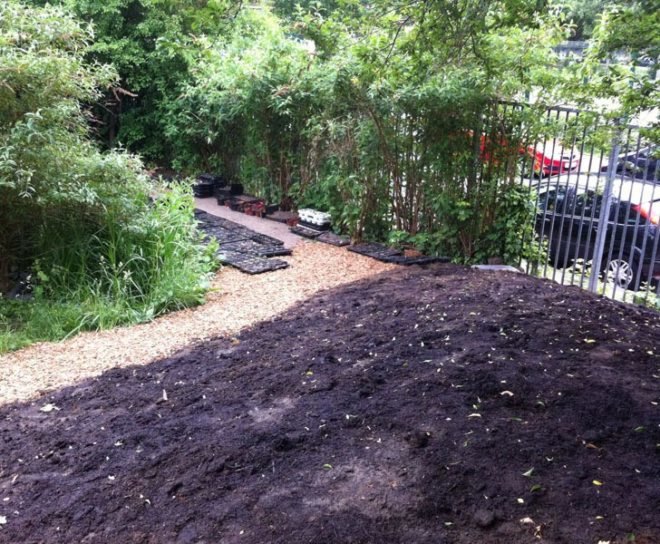 Phytology, Nomad, medicinal garden, London, East End, urban gardening, green urban design, urban design, sustainable design, gardening, botanical, urban garden, edible garden