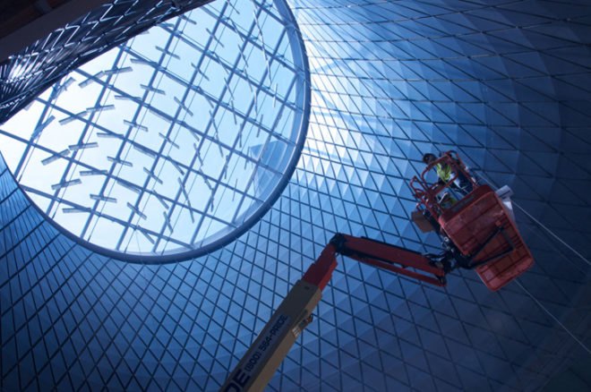 JCDA, Fulton Station NYC dome, net-reflector nyc, Grimshaw Architects, ARUP, cable net structure, NYC station pavilion, glass dome Fulton Center, responsive architecture, sustainable architecture, green technology