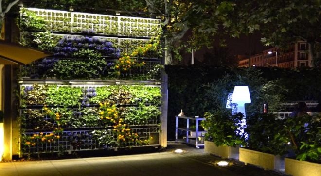 Estudio 108, vertical garden, modular green walls, living walls in Spain, botanical design, green design, sustainable design, eco-design, Madrid, Spain, Estudio 108, Air Garden, Reina Sofia Museum vertical garden,