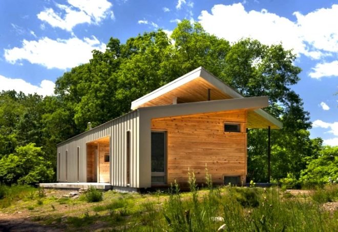 Ridge House, GriD Architects, West Virginia, sheet metal, Seneca Rocks, clerestory windows, natural lighting, passive solar design, winter solar gain, green design, sustainable design, eco-design, Potomac River, mountains of West Virginia, weekend home