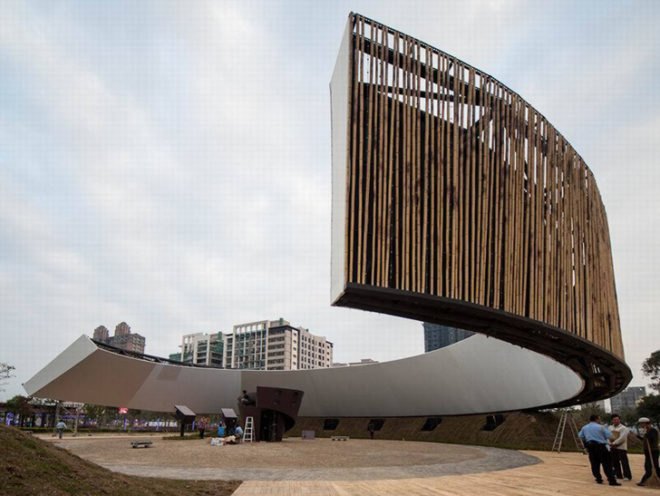 Ring Celestial Bliss, J.J. Pan & Partners, Taiwan Lantern Festival, Chinese New Year Festivals, bamboo structures, locally sourced materials, recycled steel, recycled materials, bamboo, Taiwan, floating building, LED lights