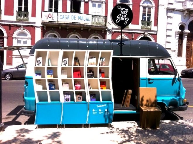 tell a story, nomadic lifestyle, portuguese bookstore, mobile bookstore in lisbon, recycled materials, adaptive reuse, geren design, sustainable design, eco-design, van converted into mini bookstore