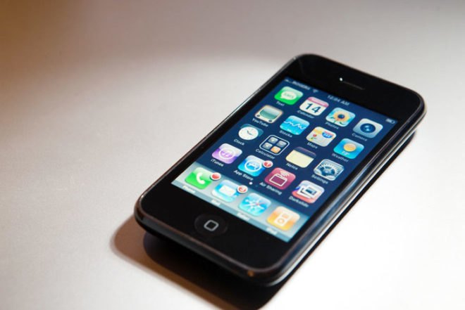 green design, eco design, sustainable design, Crossbar, RRAM, phone battery longevity