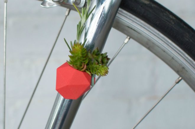 green design, eco design, sustainable design, Wearable Planters, Planter Rings, mini terrariums, wearable terrarium, 3d printed jewelry