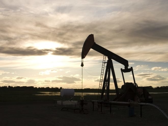 Alberta Petrochemical Refinery, tar sands, President Obama Keystone, Keystone Pipeline, Keystone XL Pipeline, tar sands oil, environmental destruction, fossil fuels, climate change, global warming, oil, environmental disasters, Canadian tar sands, Indigenous Canadians, First People, carbon emissions