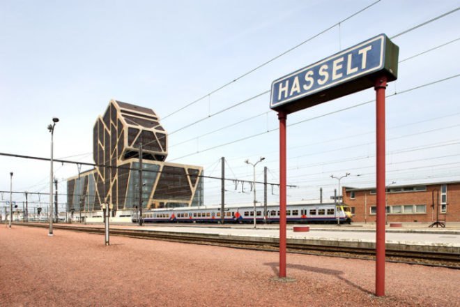 Court of Justice, J Mayer H, a20 architecten, Lens°Ass architecten, hasselt, belgium, shade screen, court building, daylighting
