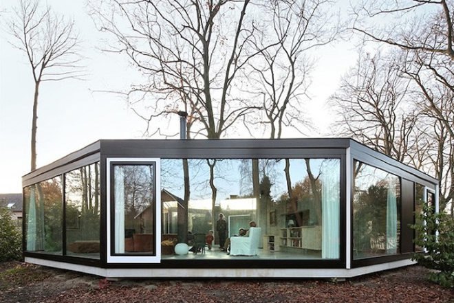 Architecten DVVT, glazed, donut, House BM, windows, natural light, Belgium, stilts, surrounded by trees, architecture, Daylighting,