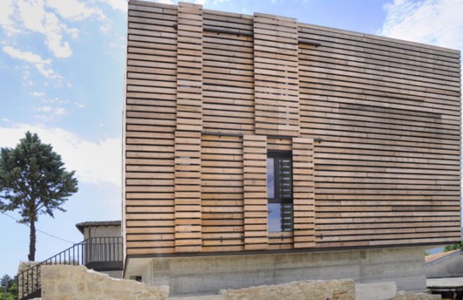 Energy Box House, Energy Box L'Aquila, Pierluigi Bonomo, prefab housing, earthquake-proof home, prefab housing Italy, low carbon footprint, carbon footprint, passivhaus, passive house Italy, earthquakes Italy, sustainable building, green architecture Italy