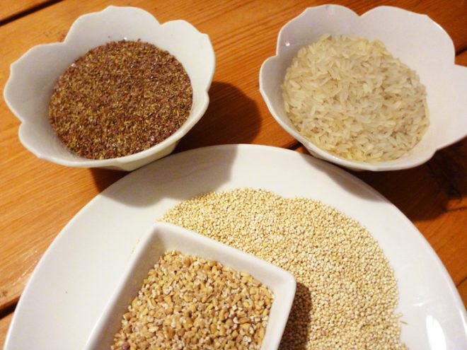Flax meal, quinoa, rice, oats, gluten-free