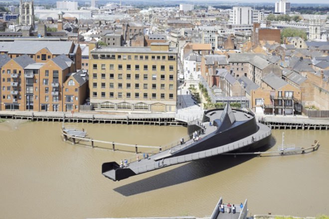 River Hull Footbridge, McDowell + Benedetti, Grontmij, River Hull Yorkshire, footbridge, pedestrian bridge, footbridge design, bridge design, prefab design, rotating bridge, high-tech bridge