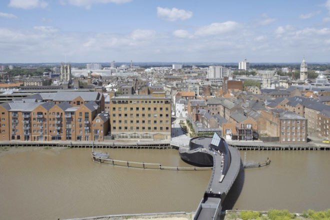 River Hull Footbridge, McDowell + Benedetti, Grontmij, River Hull Yorkshire, footbridge, pedestrian bridge, footbridge design, bridge design, prefab design, rotating bridge, high-tech bridge