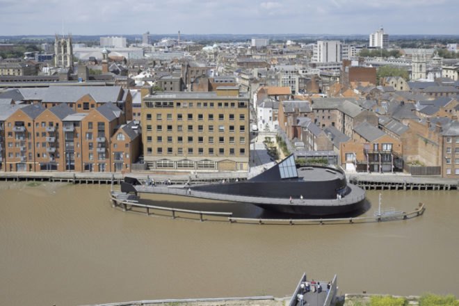 River Hull Footbridge, McDowell + Benedetti, Grontmij, River Hull Yorkshire, footbridge, pedestrian bridge, footbridge design, bridge design, prefab design, rotating bridge, high-tech bridge