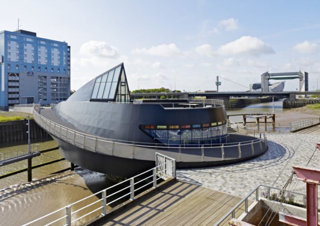 River Hull Footbridge, McDowell + Benedetti, Grontmij, River Hull Yorkshire, footbridge, pedestrian bridge, footbridge design, bridge design, prefab design, rotating bridge, high-tech bridge