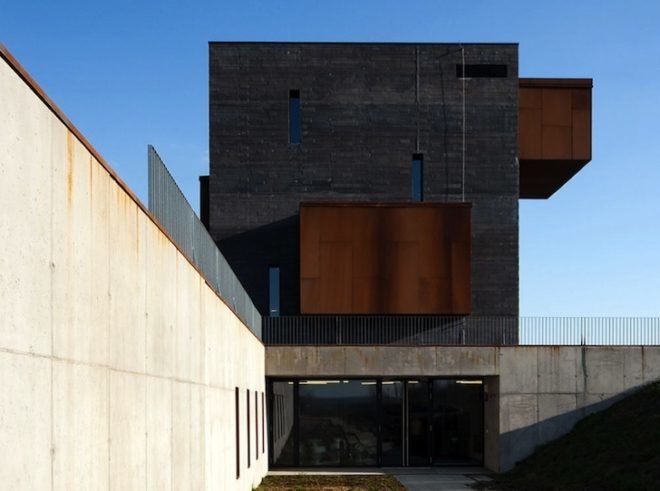 kemenes volcanopark, volcano visitor center, volcano, hungary, foldes architects, sag hill volcano, laszlo foldes, corten steel, volcano exhibit, western hungary