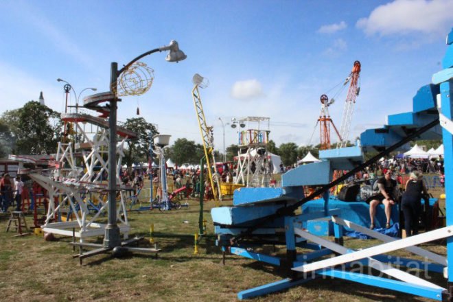 rube goldberg, maker faire, mark perez, rube goldberg machine, diy, maker movement, maker faire nyc, giant mousetrap game, life size mousetrap, mousetrap board game
