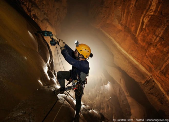 Son Doong Cave, Hang Son Doong, Hang Song Doong Vietnam, Son Doong Cave Vietnam, World's largest cave, World's Largest Cave in Vietnam, Vietnam caves, caves in Vietnam, cave exploring, spelunking, spelunking in Vietnam, Oxalis tours, Oxalis cave tours, Oxalis Son Doong Cave tours, Quang Binh province, Quang Binh province Vietnman, Caves in Quang Binh province, eco tourism, eco exploration, eco travel, eco cave exploration, undiscovered caves, cave pearls, cave rain forest, Hand of Dog, Howard Limbert, Howard Limbert cave explorer