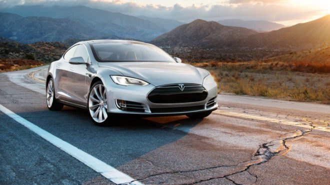 Tesla, Tesla Model S, Tesla electric car, electric car, Hertz, rental cars, electric rental car, green car, green transportation, electric motor